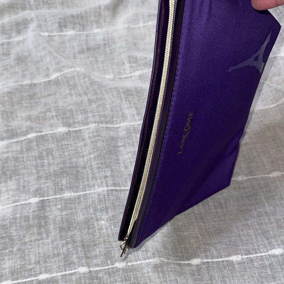 Lancôme Paris Eiffel Tower Purple Cosmetic Makeup Bag NWOT Stunning Quality - Picture 6 of 9